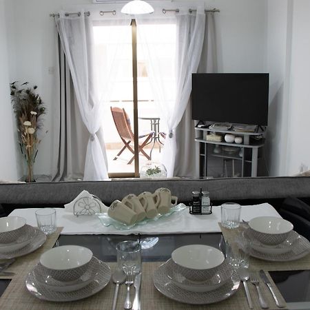 Apartment,Near The Beach Pinikoudes Larnaca Exterior photo