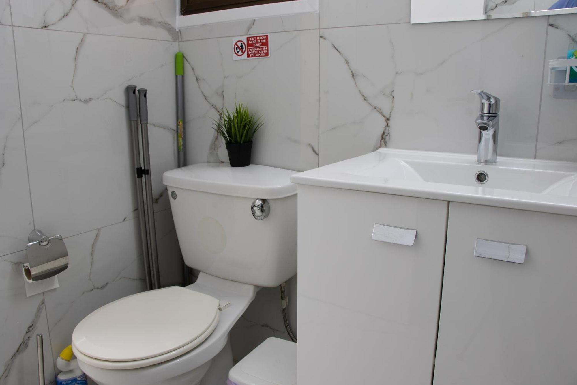 Apartment,Near The Beach Pinikoudes Larnaca Exterior photo